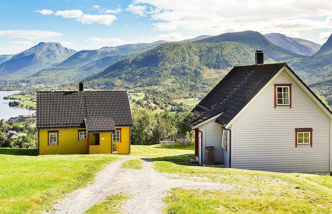 7 Person Holiday Home in Sandane - Foto 37