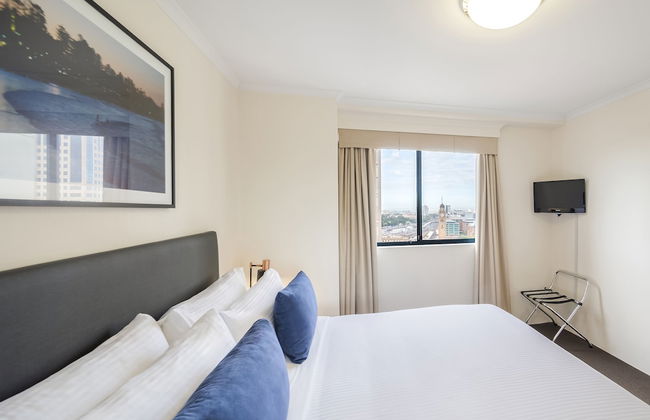 Oaks Sydney Castlereagh Suites - Photo 3
