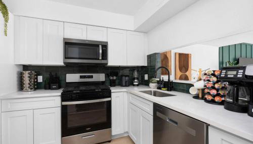 Bright & Modern 4BR Sanctuary in Central Austin - Foto 3