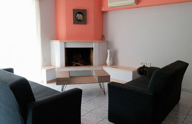 Daphnus Apartment in Agios Konstantinos - Photo 1