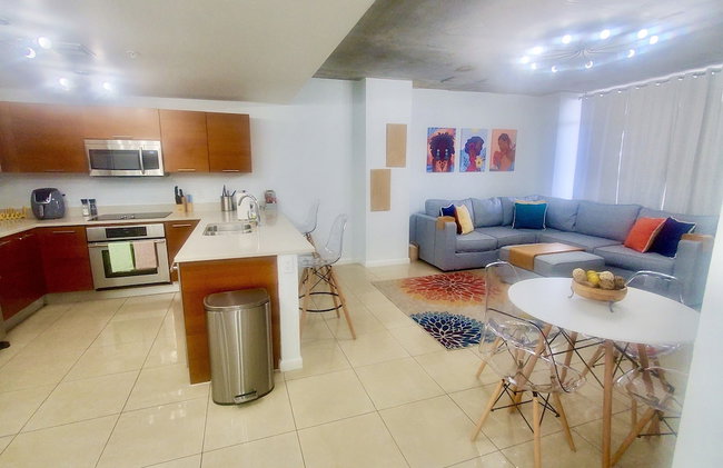 Beautiful 1BD 1BTH at Midblock FREE PARKING - Foto 19