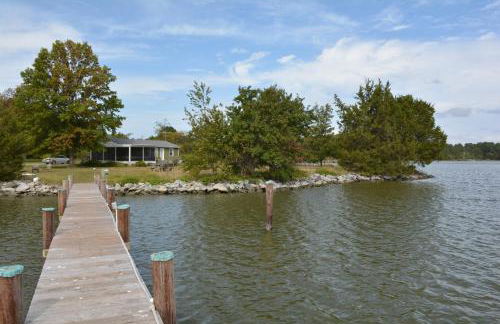 The Cottage at Heron Cove - Photo 20