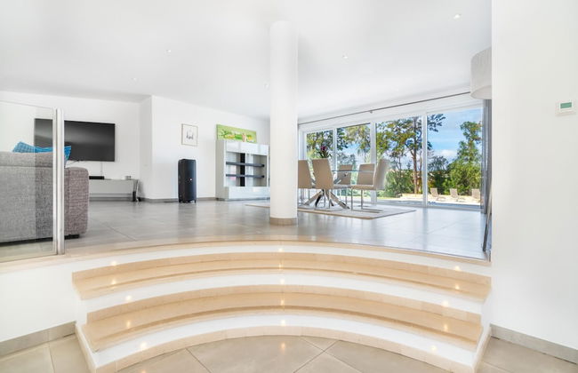 Luxury Almancil Villa With Heated Pool by Ideal Homes - Foto 37