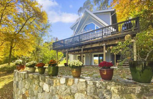 Cottage at Sunny Day - Foto 2