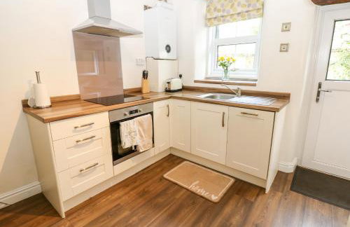 27 Bongate - Photo 11