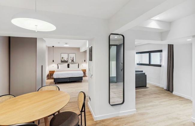 Limehome Piraeus Olive - Foto 56