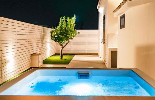 Villa Teresann con Jacuzzi riscaldata - Foto 10