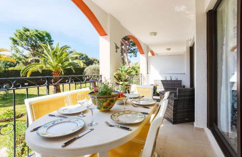 L'ANGE GARDIEN AP4269 by Riviera Holiday Homes - Foto 12