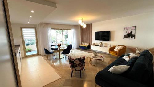 Elegant apartment close to Croisette and Palais de Festival with garage - Foto 1