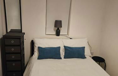 The Dell - Rushden Lakes - Foto 2