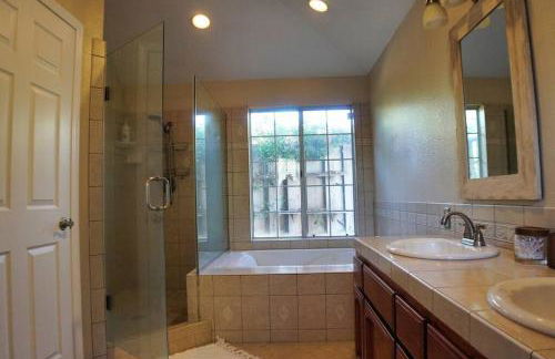 Fernwood Retreat at Madera Ranchos - Foto 15