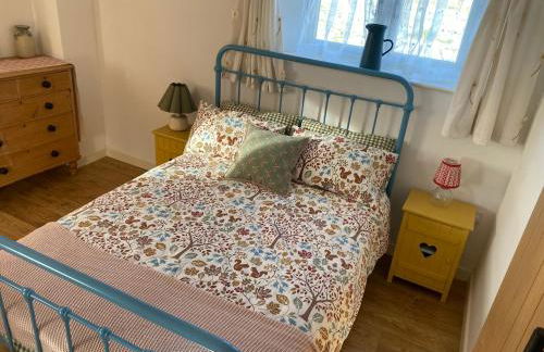 Cosy Cotswolds Self-Contained One Bedroom Cottage - Foto 15