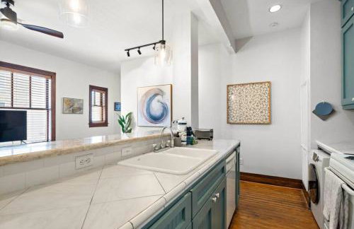 Downtown loft in the perfect location for all things Galveston - Foto 6