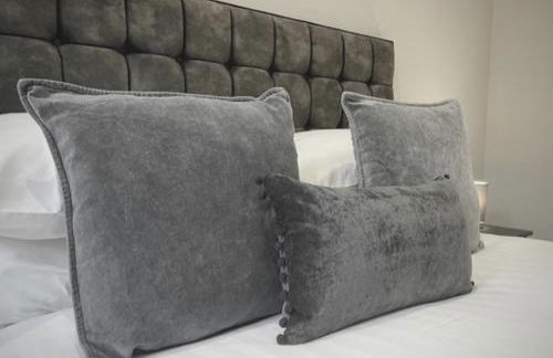 Moat View FREE PARKING, CENTRAL, EV PLUG - Foto 13