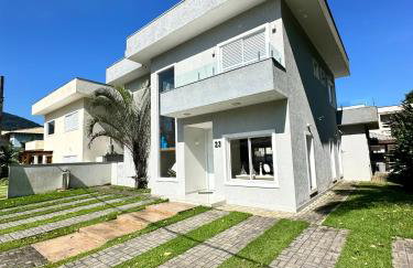 Casa Alto Padrão em Ubatuba em Condomínio - Foto 1