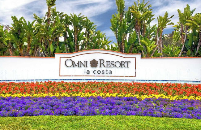 Southern Exposure w/ Private Balcony - Foto 43