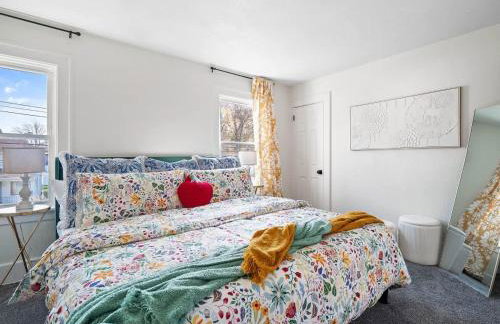 Spacious 4 Bedroom Sleeps 10 with Sauna and Hot Tub - Foto 35