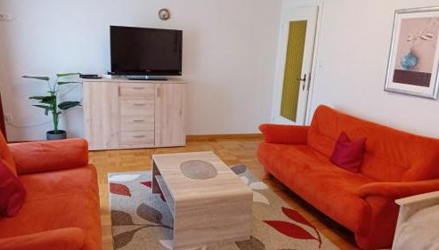 RJS Lambach GbR, Ferienwohnung am Dorfplatz - Foto 5