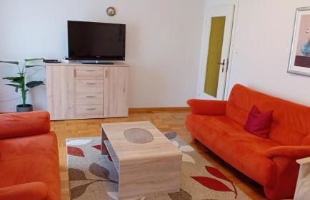 RJS Lambach GbR, Ferienwohnung am Dorfplatz - Foto 5