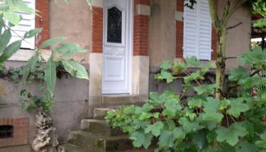 Nancy Malzeville F1 + Terrasse 2 minutes de la vieille ville de Nancy - Foto 3