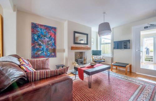 Chic 2-bedroom townhouse in vibrant Abergavenny - Foto 3