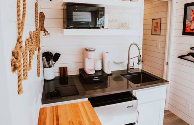 New Cowgirl Shipping Container Home - Foto 8