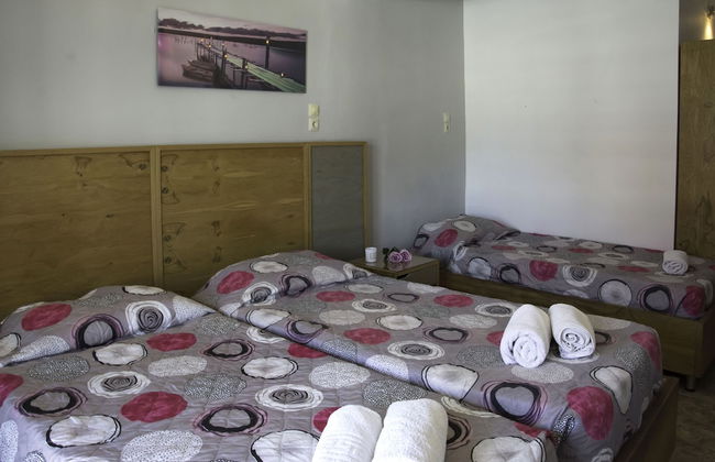 Erato Studios - Photo 12