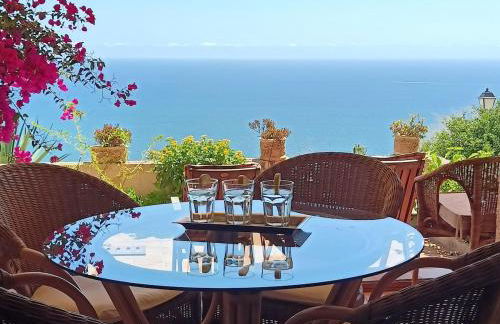 Between the sky and the sea - Foto 36