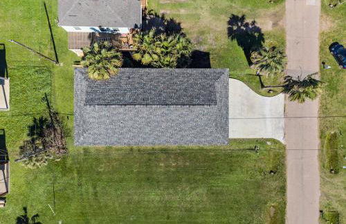 The Purple Pelican - Photo 42