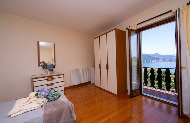 The Cottage on the Lake - Photo 4