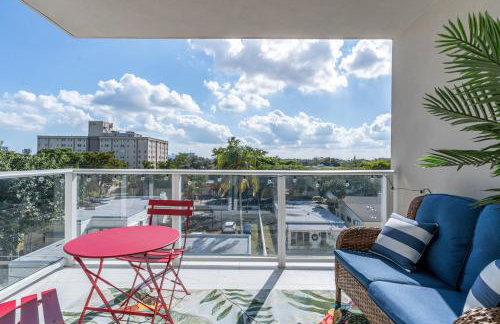 Resort-Style 1 Bed Condo with Pool Parking Rooftop & Gym - Foto 12