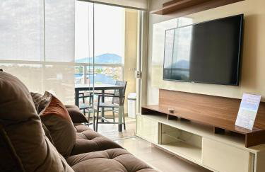 Apto Excelente C/Ar, Varanda Gourmet e Piscina - Foto 2