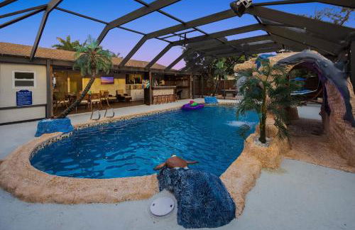 Fantasy Resort OMG PoolWaterfall outdoorKitchn Gym - Foto 38