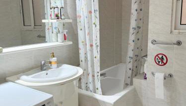 Zeus Beach Condo - Foto 5, Shower