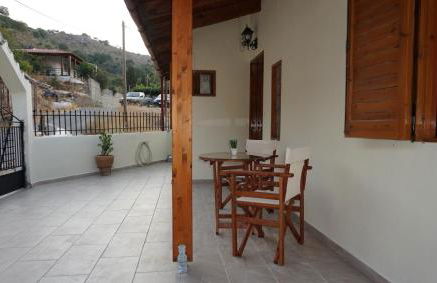 EfisHouse - Photo 17