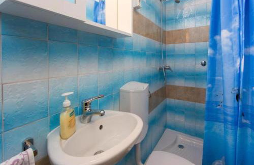 Guest House Simunovic - Studio Apartment with Terrace - Foto 11