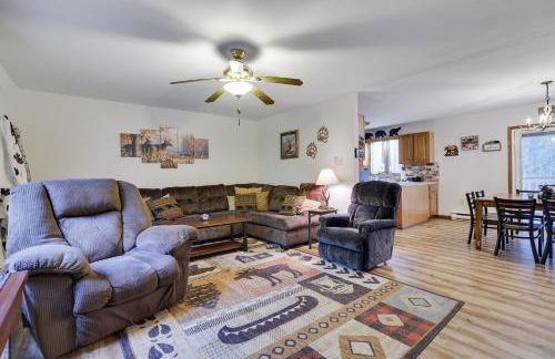 Serenity and Fun all in one in this Cozy Pocono Cabin - Foto 8