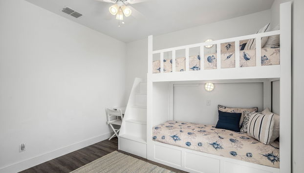 Shore Beats Work - Elevator - Foto 4, Habitación