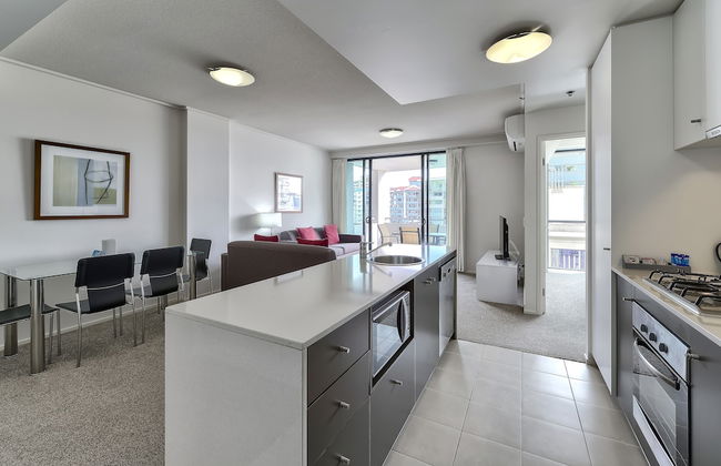 SKD SUITES - Photo 8