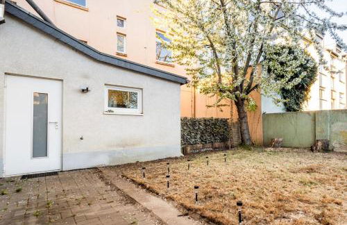 Garden Apt Leverkusen 15 min Cologne fair, 19 min Duesseldorf, family friendly - Foto 13