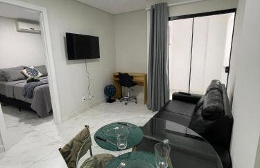 Imóvel climatizado, localizado em um prédio novo e equipado com tudo o que você precisa para uma experiência de hospedagem incrível na cidade de Toledo. - Photo 21