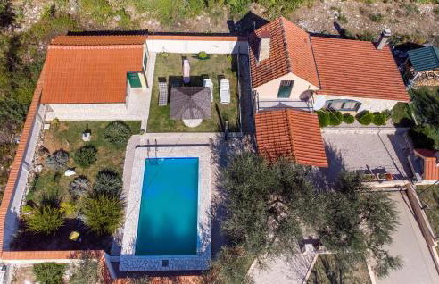 Lovely Home In Desne With Kitchen - Foto 9