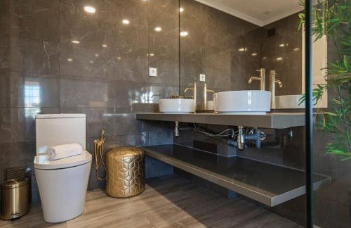 Seaview Luxury Apartment - Foto 12