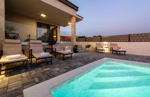 Villa Evita ZadarVillas - Foto 1