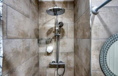 Stylish House - B'ham Airport and NEC, JLR Solihull, Business & Leisure Stays - Aspen House - Photo 15