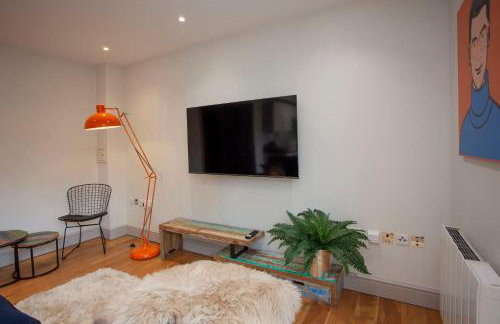 higgihaus Cabot Mews #25 Fantastic Central - Foto 11