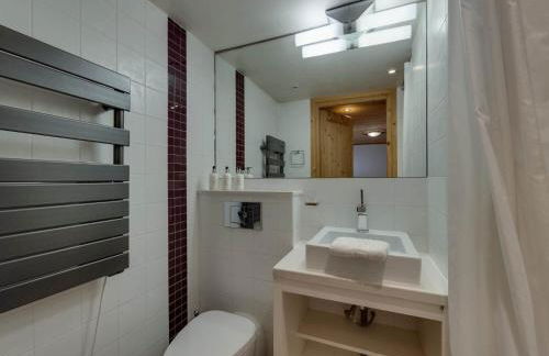 L'Aigle du Laisinant duplex de 90m2 à Val d'Isere - Foto 4