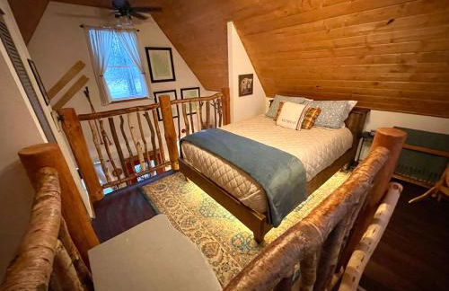 Kataluma Inn, Sandpoint, Idaho - Entire Cozy Cabin, Pet Friendly - Photo 2