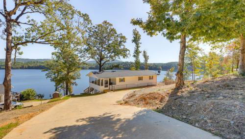 Decks and Boat Dock The View on Lay Lake! - Foto 2