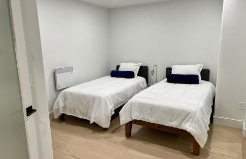 Oceanfront Fully Remodeled 2BR 2BA, Pool, Hot Tub, Gated Parking - Foto 16